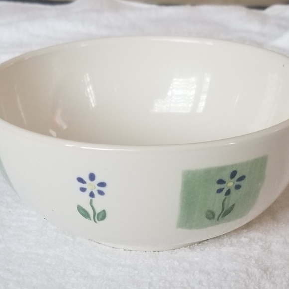 Pfaltzgraff Other - !! LAST ONE!!  Pfaltzgraff CLOVERHILL FLORAL Cereal Bowl